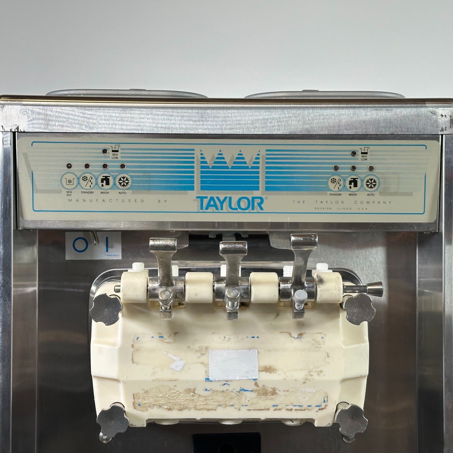 Taylor 794-33 Soft Serve Ice Cream Maker 3 Phase 208–230V (Water Cooled)