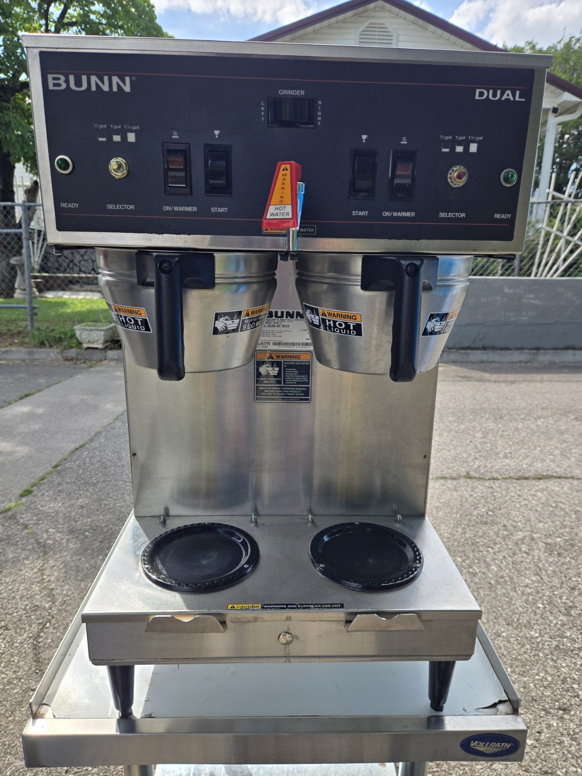 Bunn Commercial 20900.0011 Dual GPR-DBC 18.9 Gallon Dual Coffee Brewer 120/240V