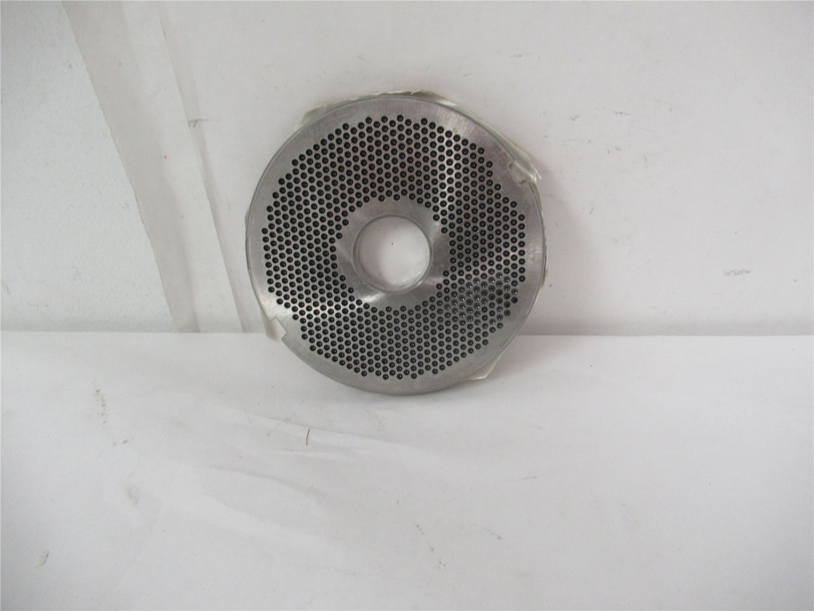 251132 New-No Box; Bunzl 11954 Plate 130mm Coded 3.0mm Holes
