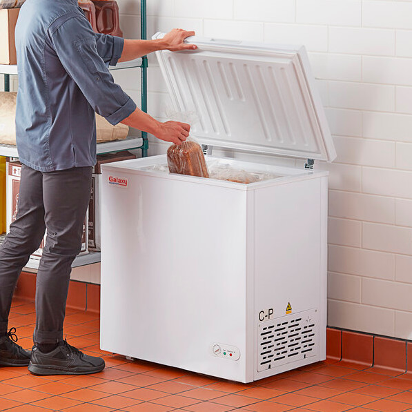 5.2 cu. ft. White Commercial Solid Swing Single Door Ice Chest Cool Freezer 115V