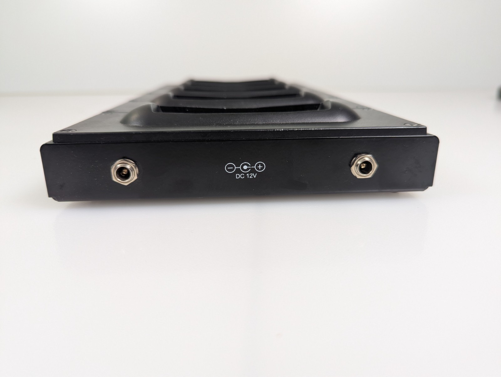 Williams Sound CHG 518 5 Bay Drop in Charger