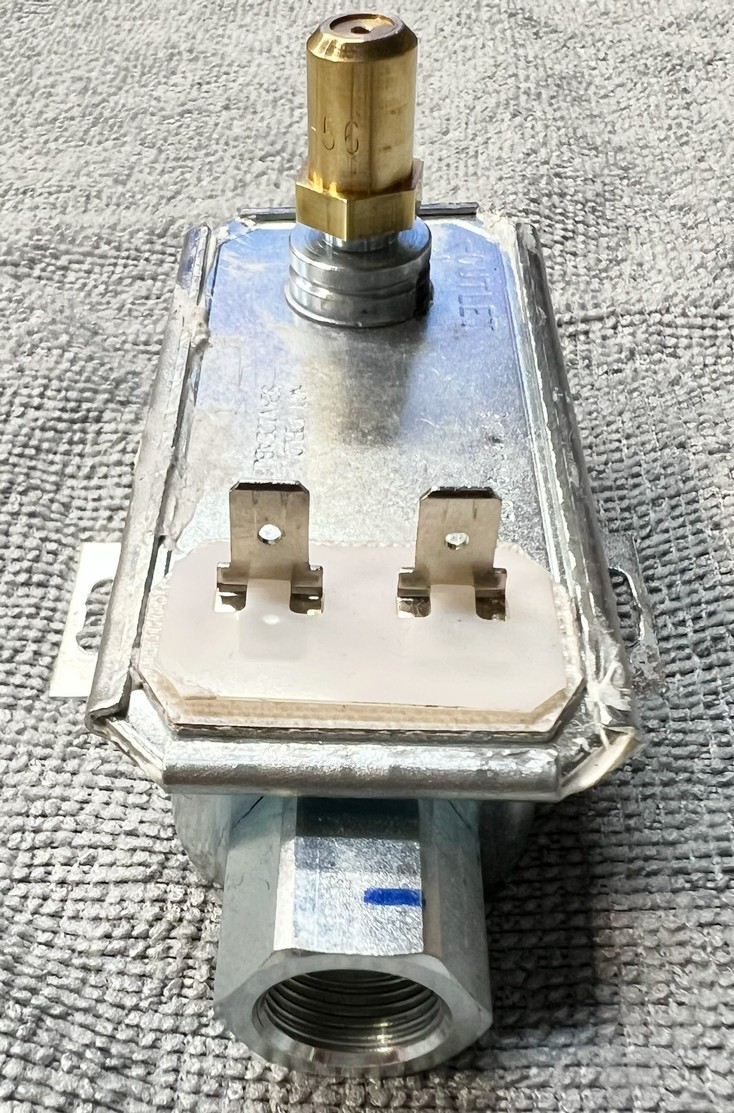 Single Thermovalve, Small Oven, Griddle, Charbroiler