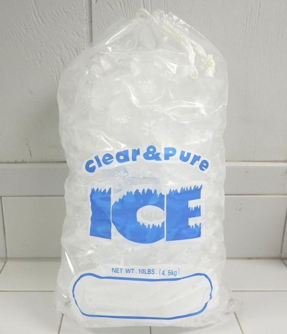 CLEAR & PURE 10 LB DRAWSTRING ICE BAGS *100 COUNT*
