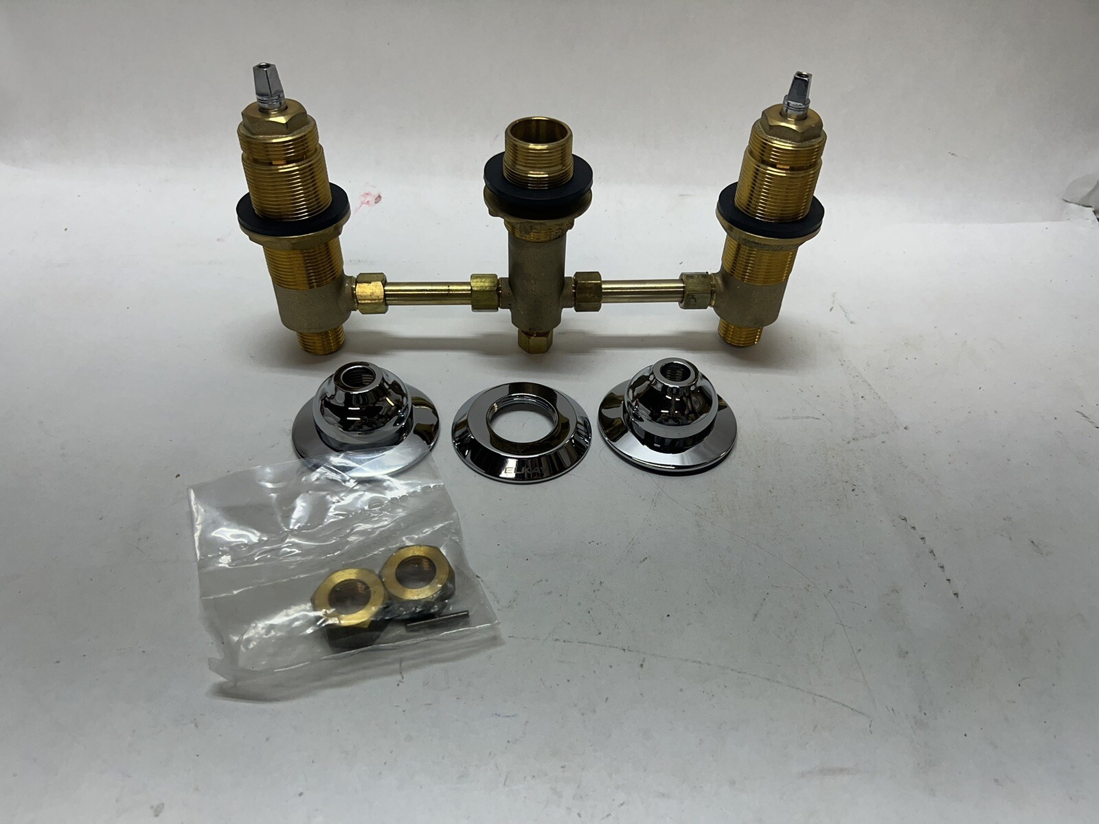 Elkay LK800GN04L2 Commercial Faucet Scrub and Hand Wash Station