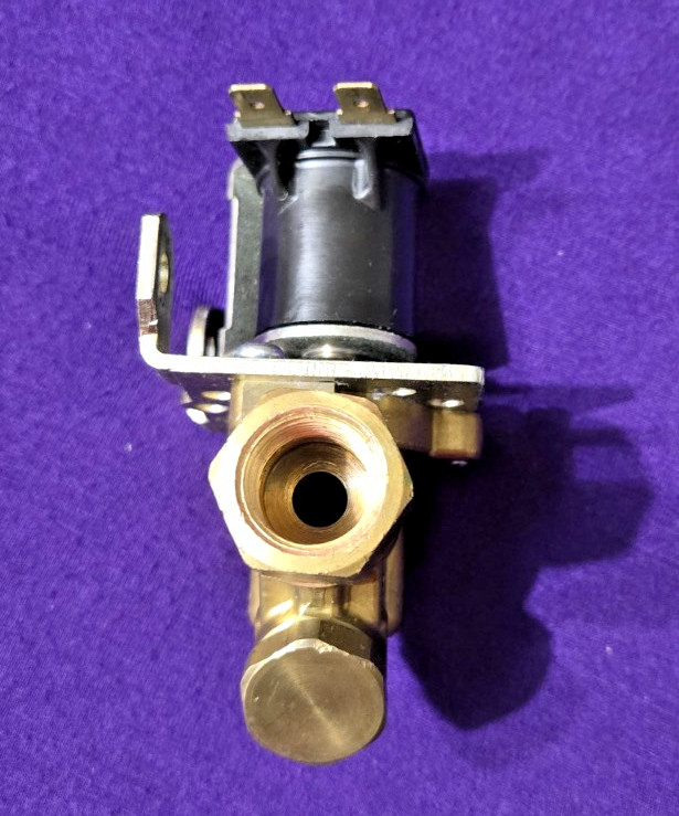 Robertshaw Valve S45, K-62687-79, 120V, 50/60Hz, 7W, 1 G.P.M., Nice condition!
