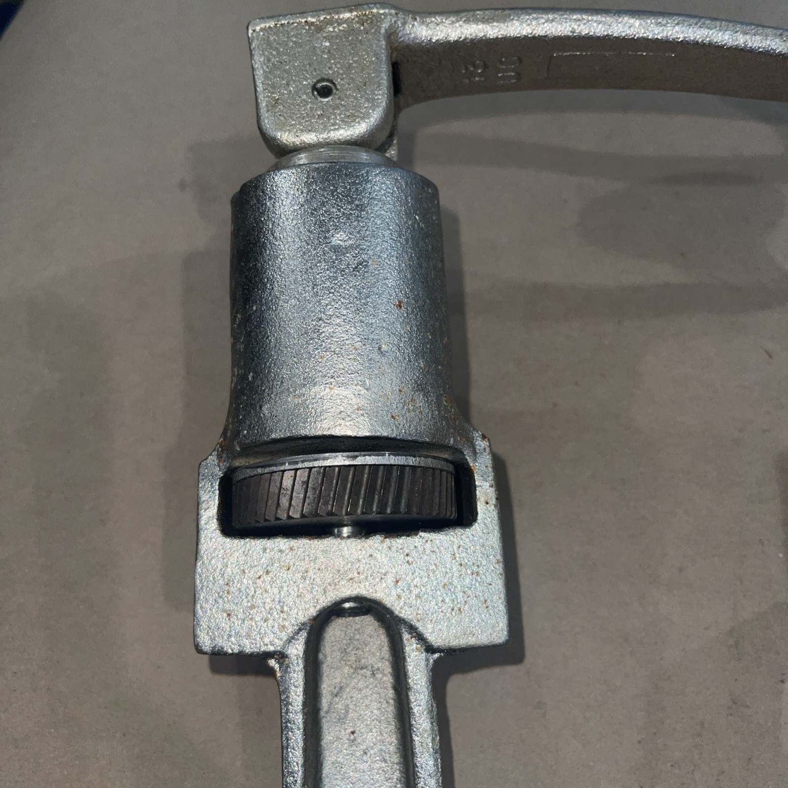 Edlund Commercial Can Opener w/ Base Manual Heavy Duty Industrial Size #1 (1991)