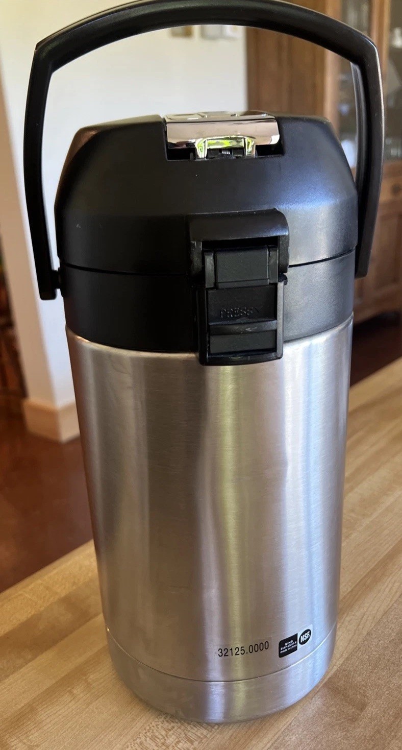 Bunn 2.5 Liter Stainless Steel Lined Lever Action Airpot 32125.0000 Great