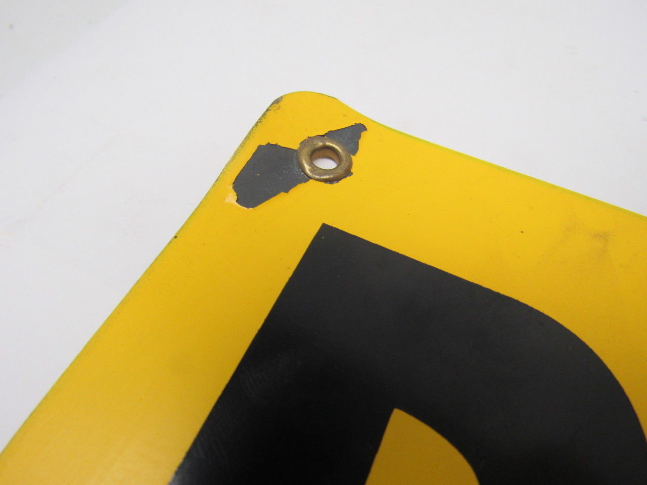 Large Enamel Steel Sign «RESERVED PARKING» 20″ x 14″ Yellow & Black