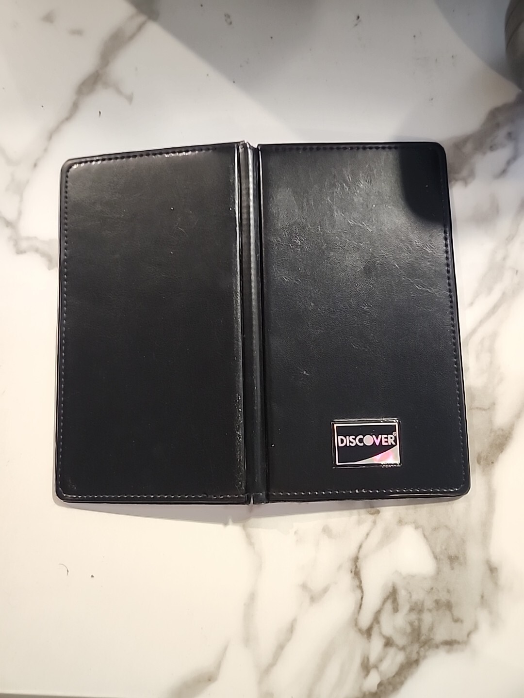DISCOVER CHECK PRESENTER SERVER waiter waitress BOOK RESTAURANT w/ Card Holder