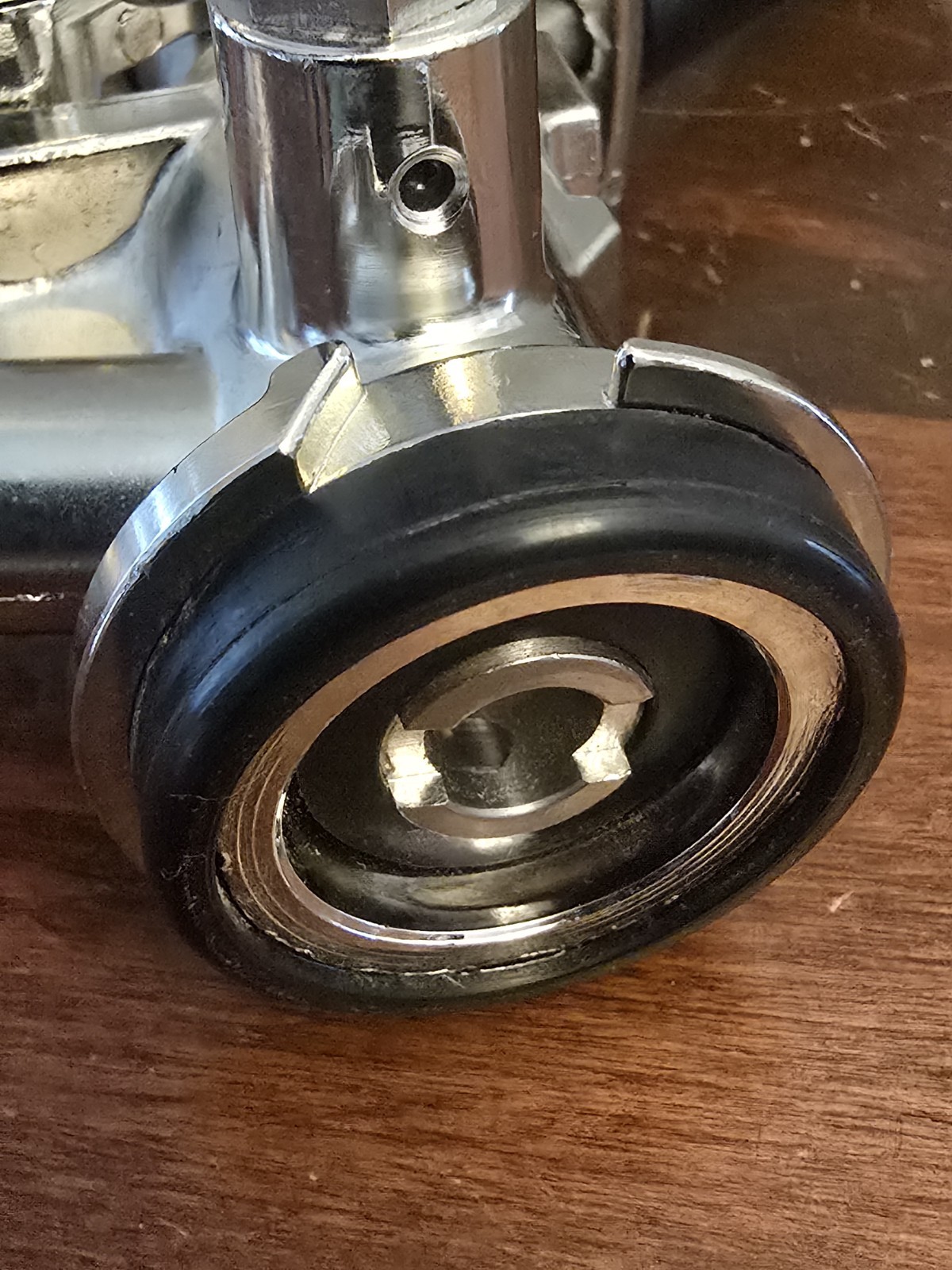 Single Tap Kegerator Keg Coupler