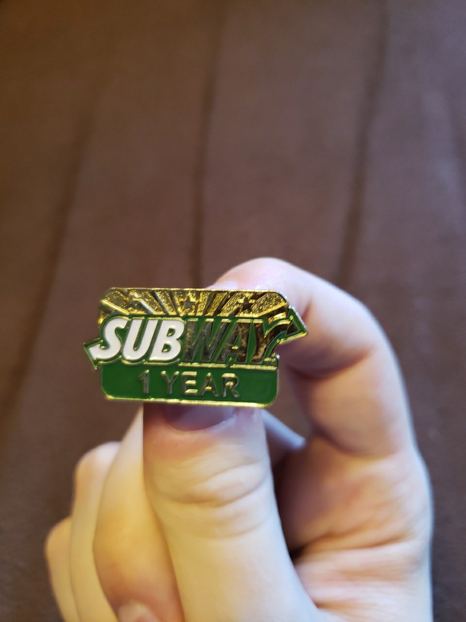 Subway Sandwich Restaurant Employee Service Award Pin 1 Year