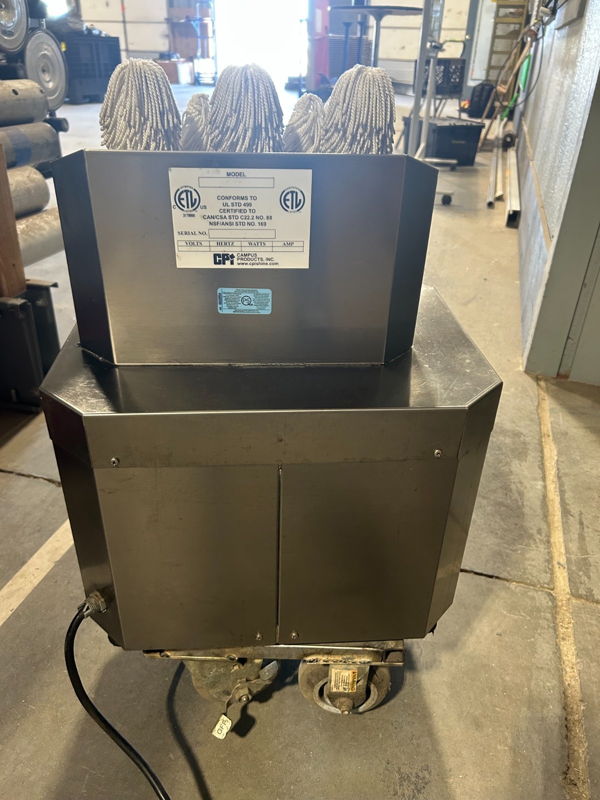 Used – CPI GP8 StemShine Eight Brush Electric Glass Polisher, Countertop