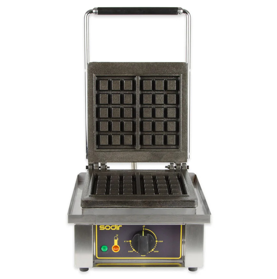 Equipex GES10/1 Single Brussels Waffle Baker w/ Cast Iron Grids, 1750W