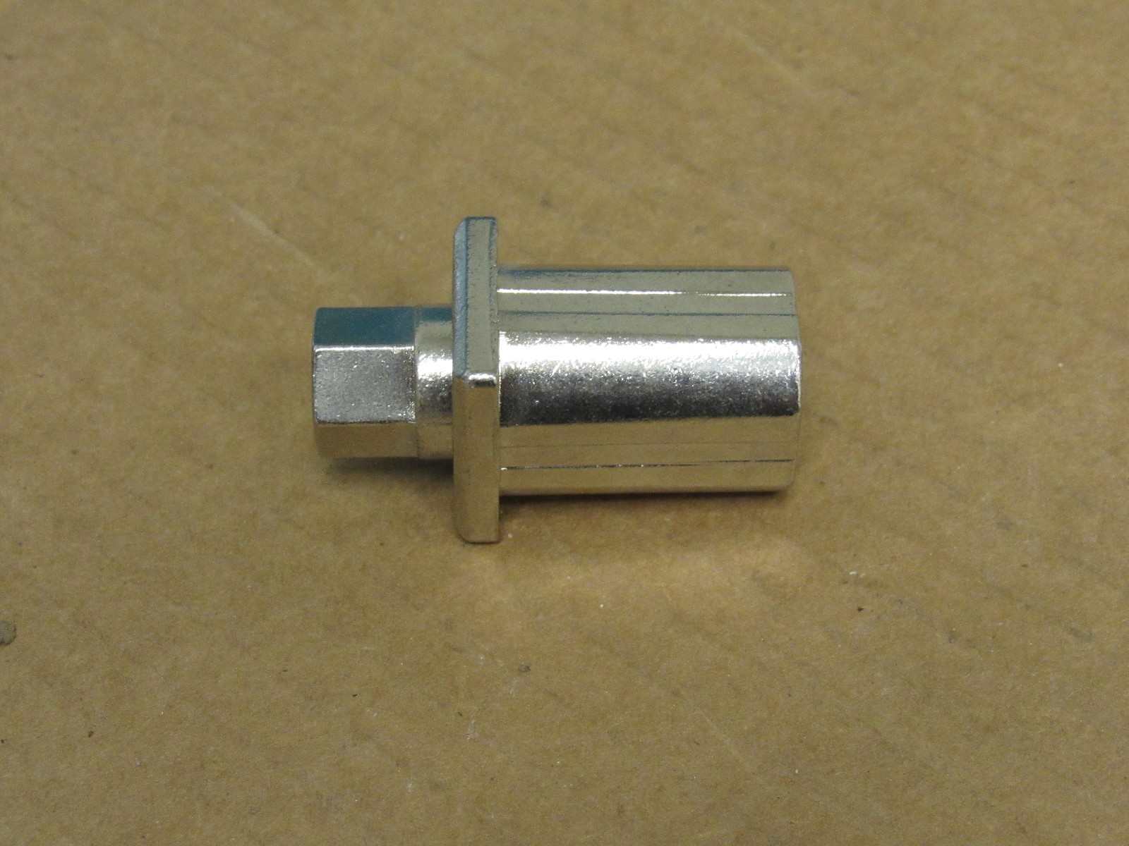 RESTAURANT EQUIPMENT NICKEL PLATED ADJUSTABLE FOOT LEG INSERT A14-0221-C 1-1/64″