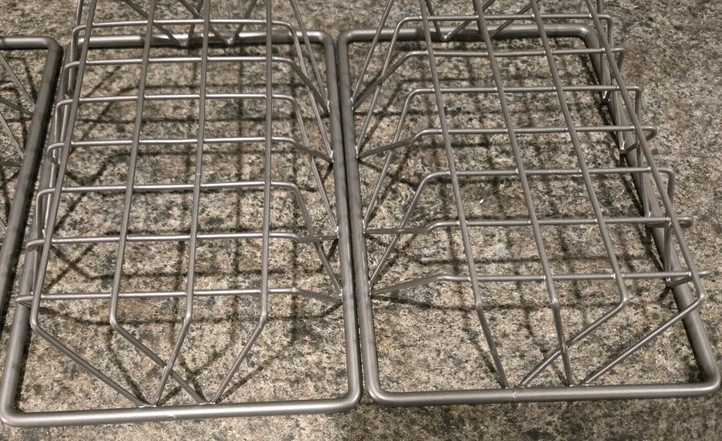 Set of 4 HUBERT Wire Display BAKERY BASKET Pastry Tray Rectangular Nickel VGC