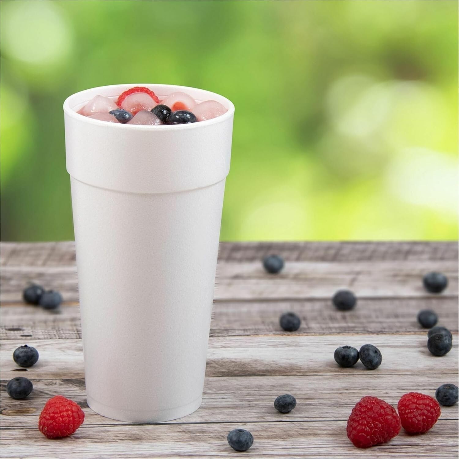 Durable 24oz Disposable Foam Cups Ideal for Hot & Cold Drinks 25 Per Bag