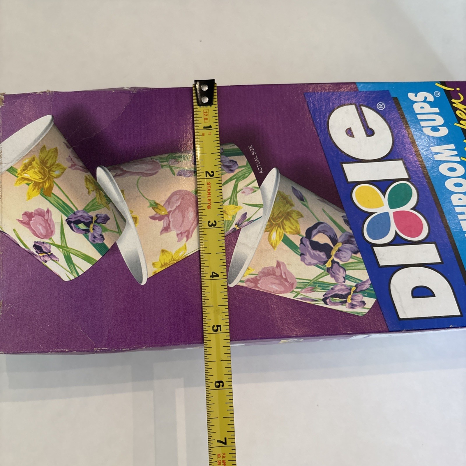 VTG Dixie Disposable Bathroom Cups 5 Oz Garden Party- 66 Cups Included