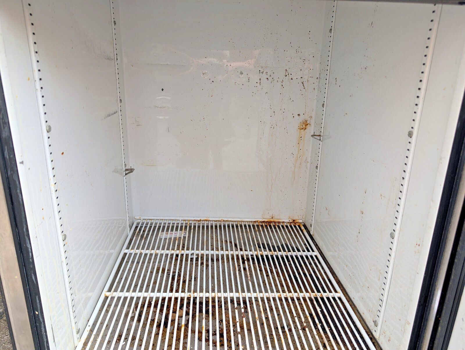 True T-23-2 ~ Reach-In Refrigerator, 1 Section, 3 Shelves. 2 Solid Doors