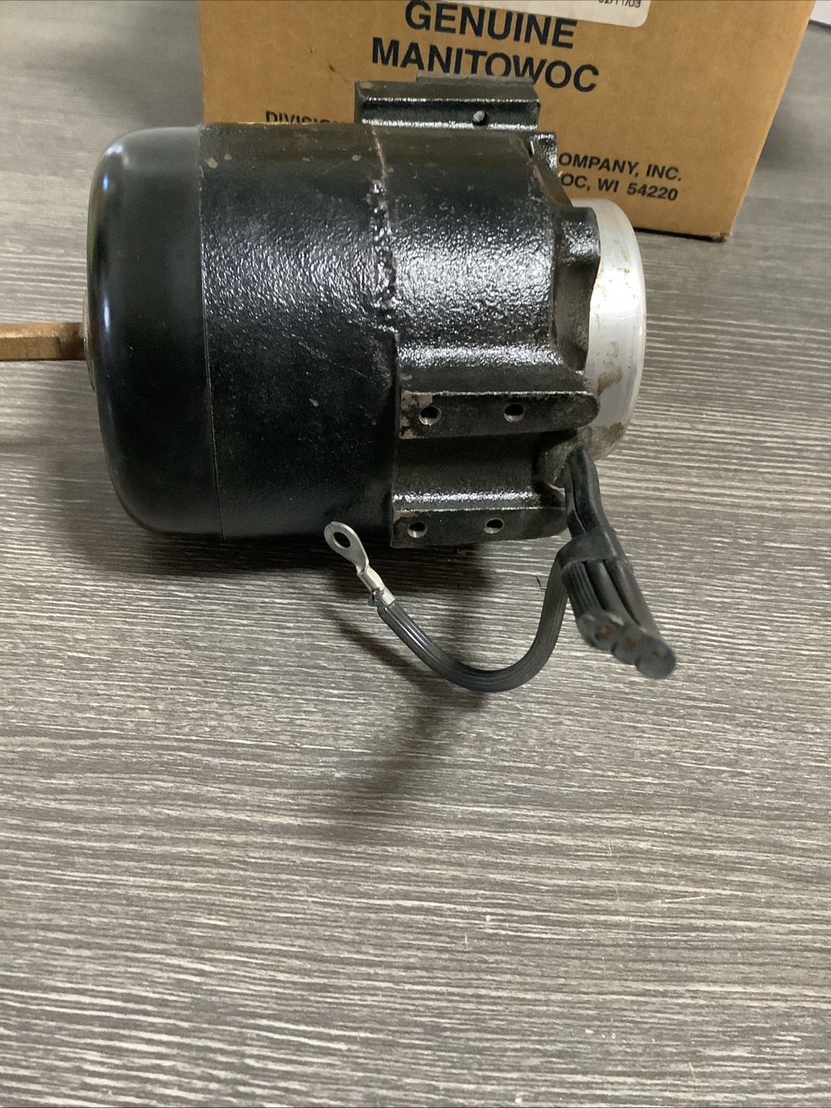 2412929 Manitowoc Ice Cond Fan Motor 115V /60HZ 24-1292-9 Vintage NOS Open Box