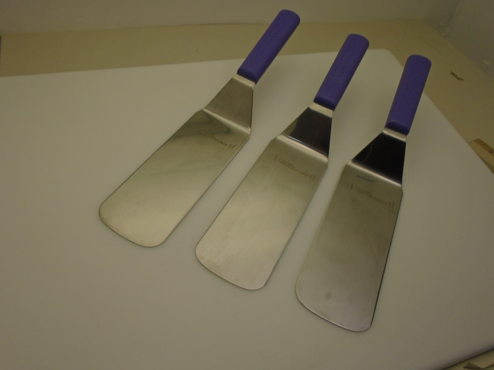 Dexter USA 8X3 Set (3) Spatula Turners Stainless Semi Flex Purple Handle S286-8