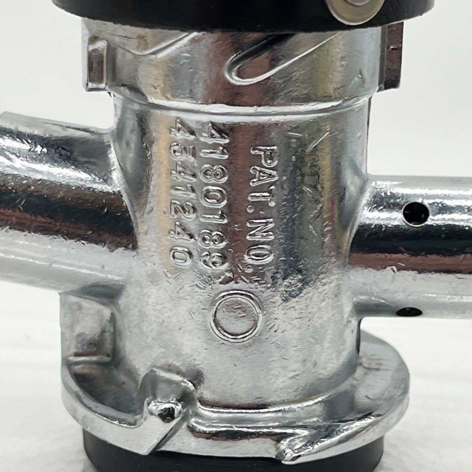 Plastic Wing Handle Fast Tap Keg Coupler . Mint Condition
