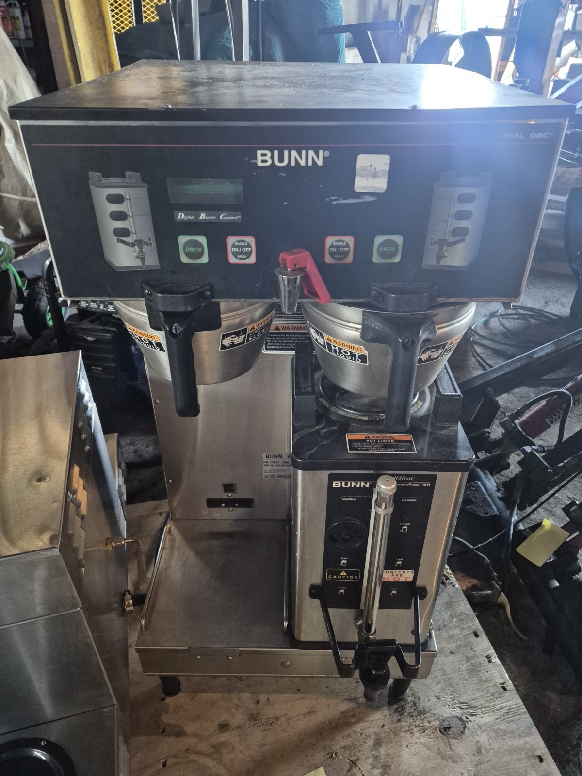 Bunn 33500.1000 Dual Coffee Maker Satellite System 18.9 Gallon Per Hour 3ph