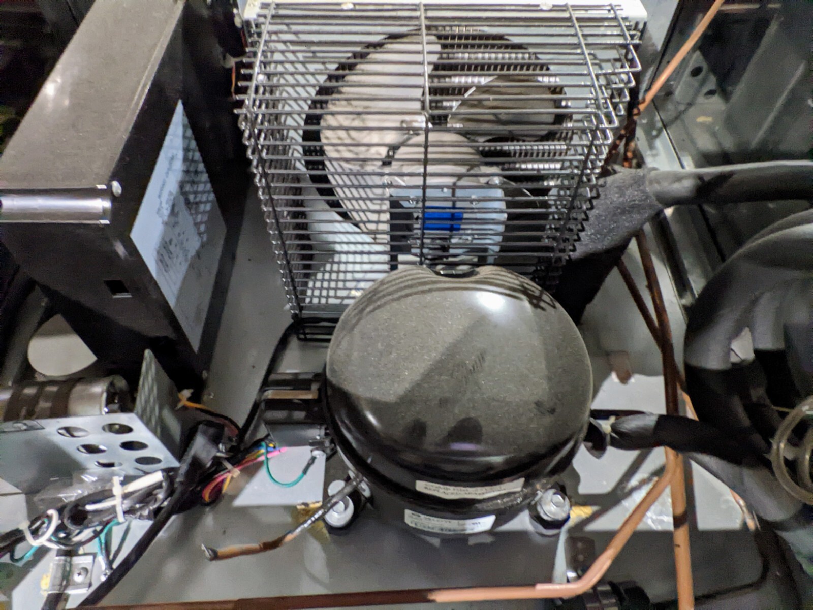 Turbo Air M3R24-1-N M3 Series 29″ Reach-In Refirgerator