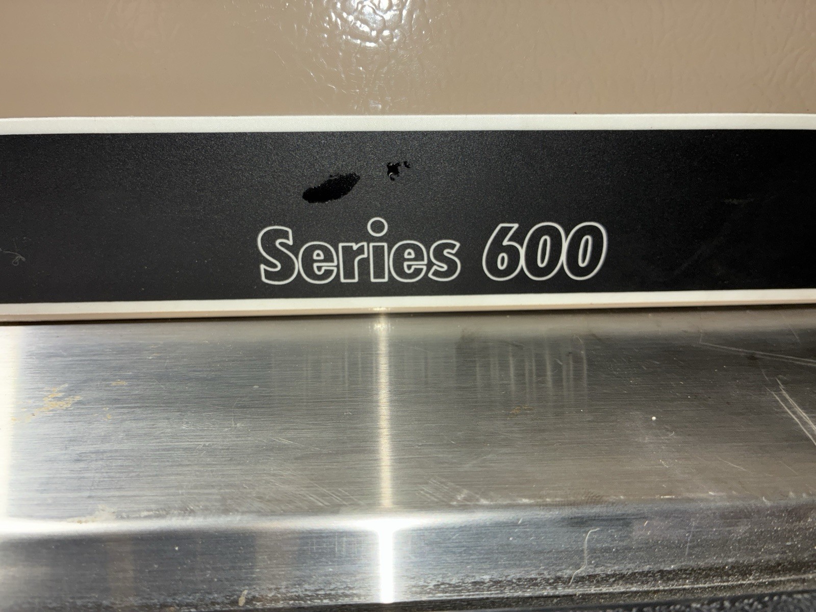 Manitowoc 600 Lb Ice Maker, 220v, 1 Ph, Air Cooled. Warrantied!
