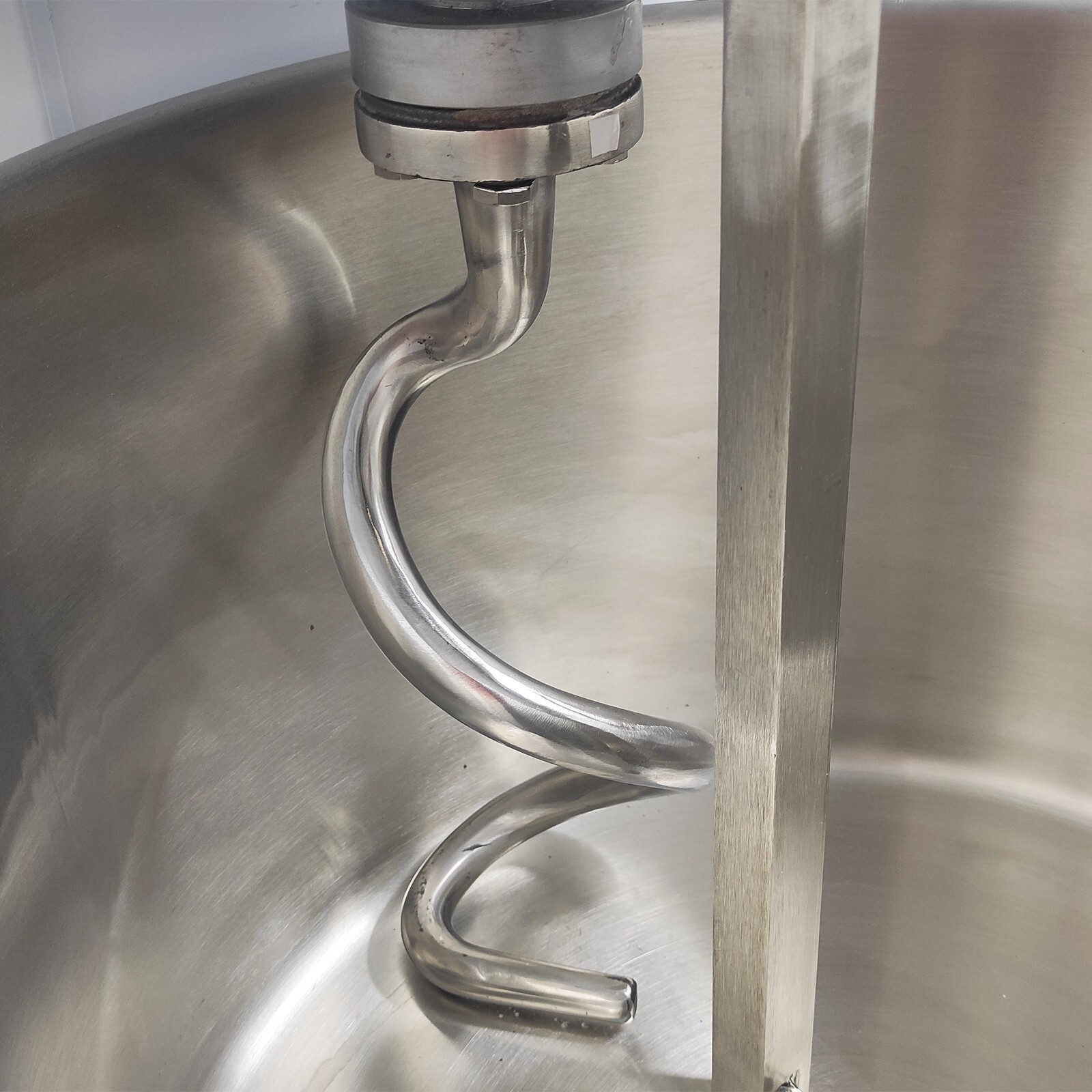 PreAsion® 60QT Commercial Spiral Dough Mixer Machine 220V Electric Flour Mixer