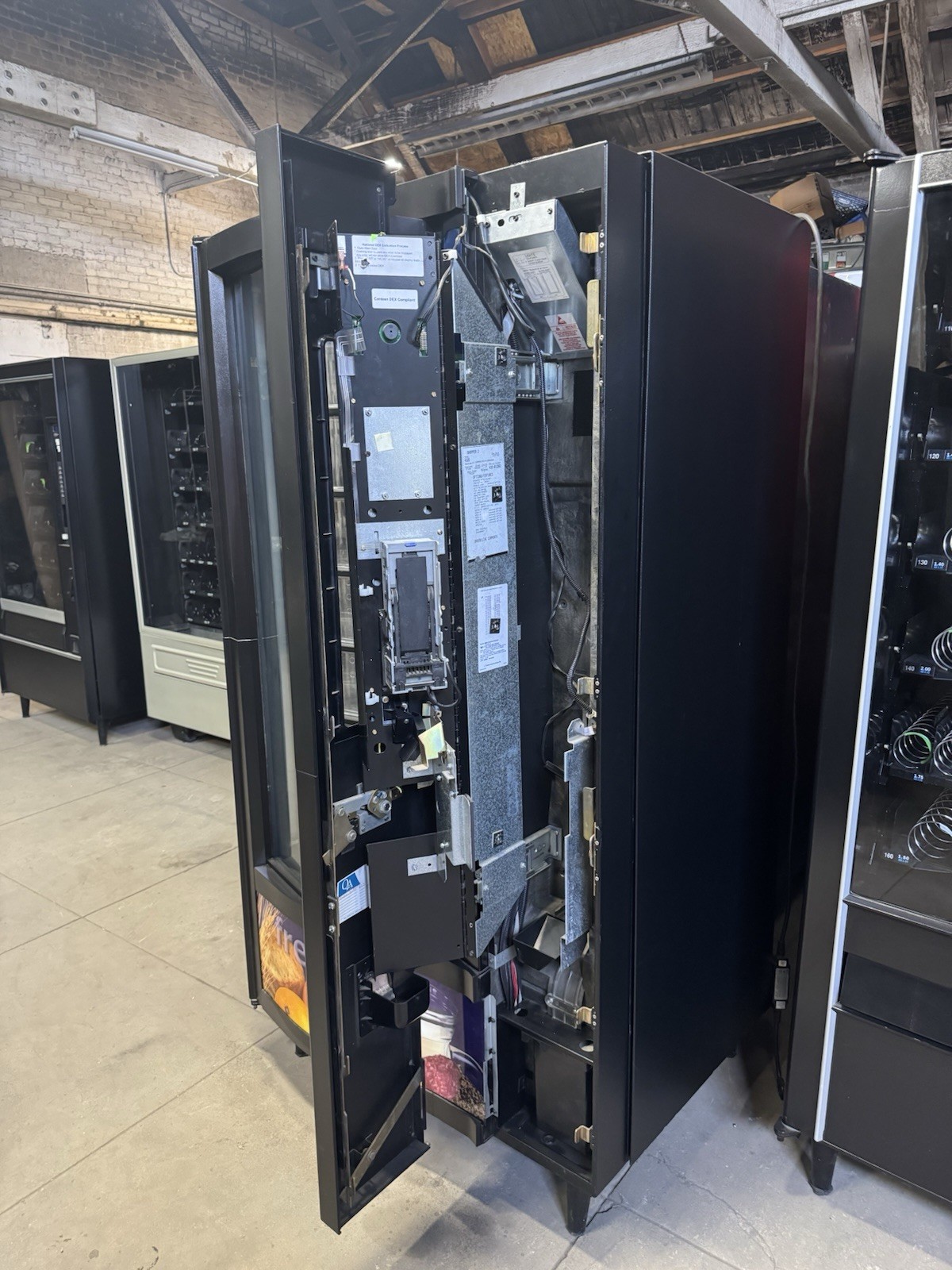 Crane National 432 Cold Food Rotating Vending Machine MDB FREE SHIPPING