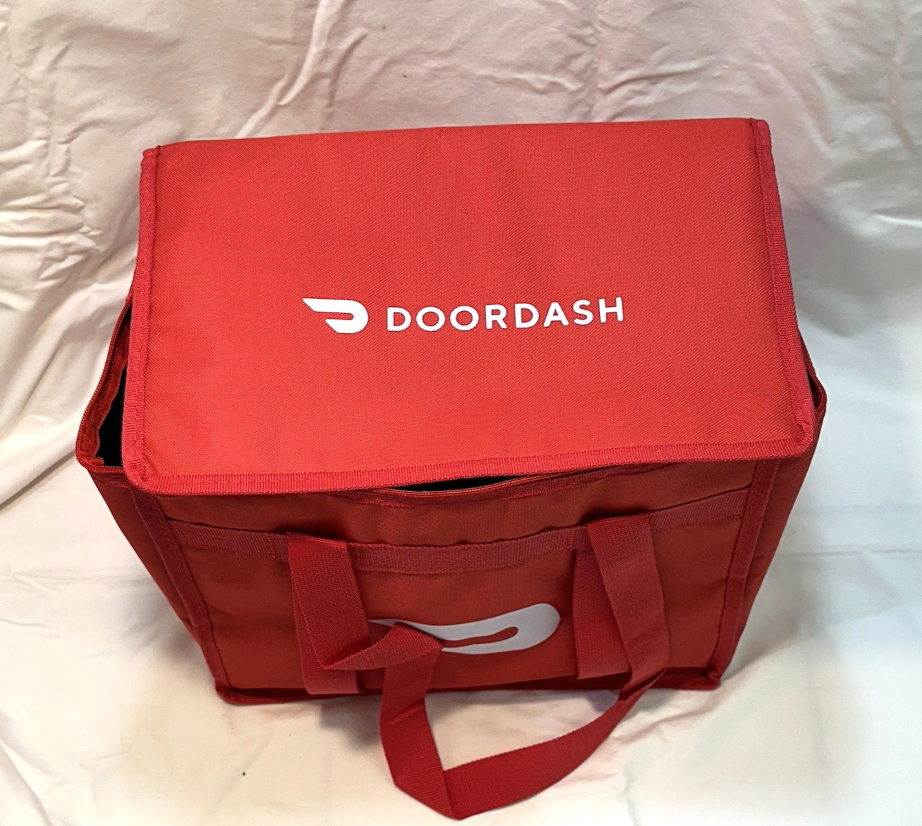Lot of 4 ~ DOORDASH ~ 14x14x9 ~ HD Thicker Insulated Delivery Bag / Tote ~