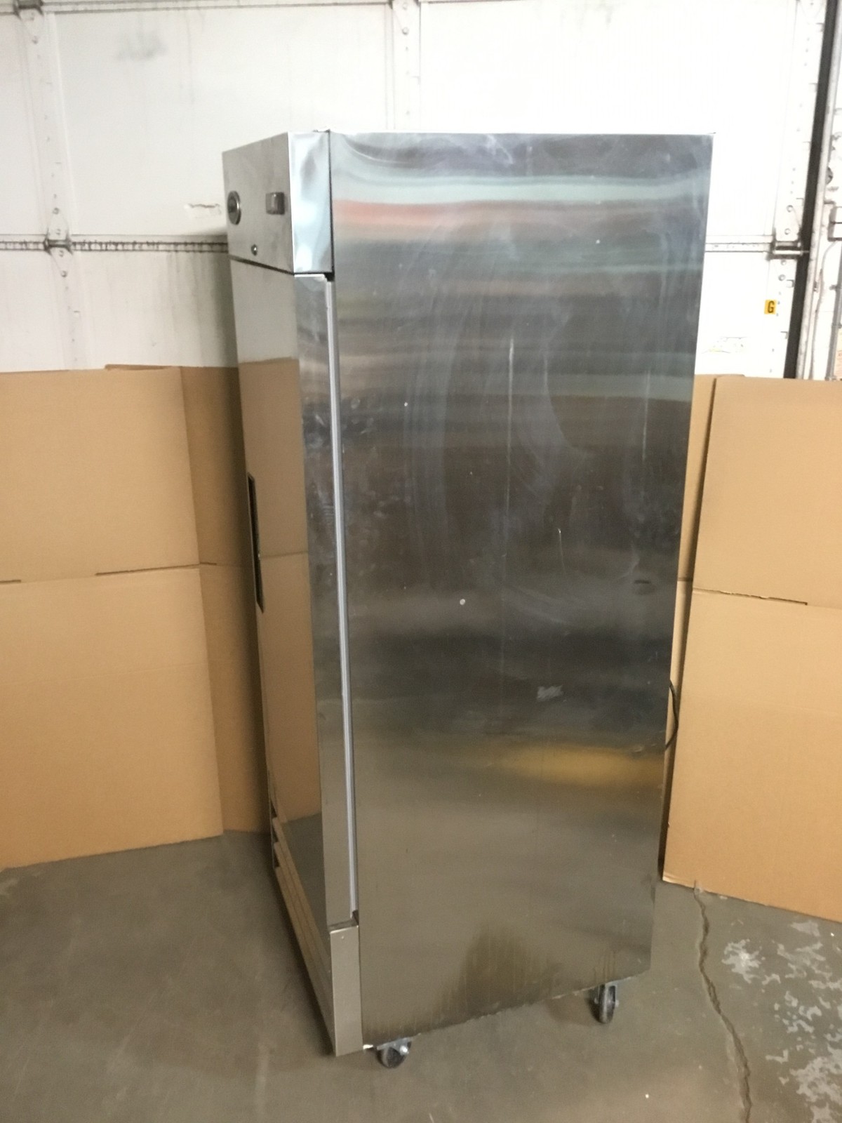 KoolMore RIF-1D-SS Reach-In Freezer 23 Cu Ft Powers On No Cool AS_IS FOR PARTS