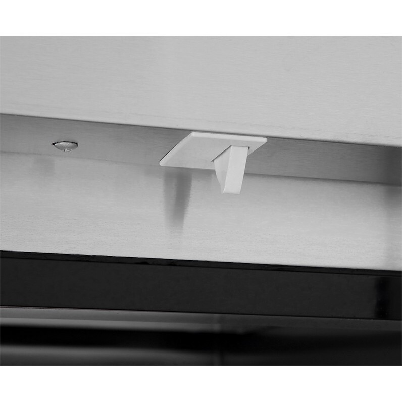 Atosa MBF8007GRL 28″ Top Mount One Solid Door Left-Hinged Reach-In Freezer
