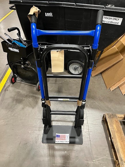 Harper 900 lb. 4-in-1 Quick Change Hand Truck with Dual Handles.