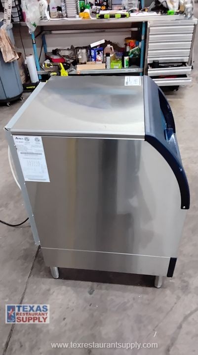 Atosa YR140-AP-161 140 Lbs/24 Hr Undercounter Ice Maker Air Cooled