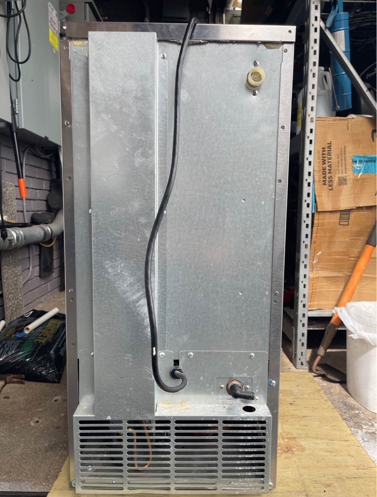 Hoshizaki AM-50BAE-AD Undercounter Nugget Ice Machine 115-120V Air Cooled