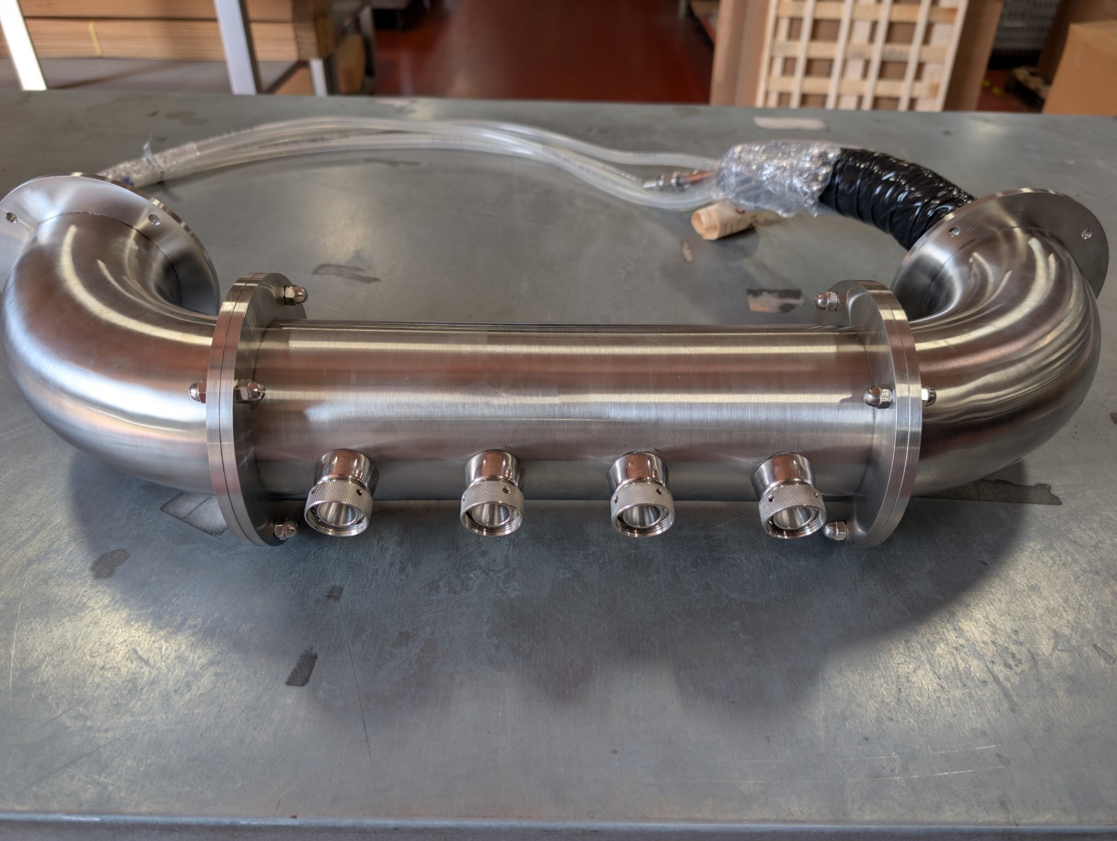Beer Tower – Custom Lions Gate WM, 4 faucet, glycol ready Brushed S.S