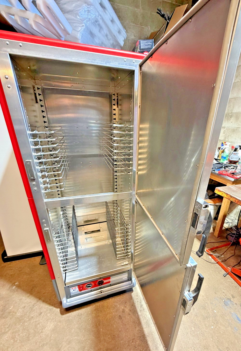 Metro C539-HDS-U C5 3 Series Heated Holding Cabinet with Solid Dutch Doors 11/22