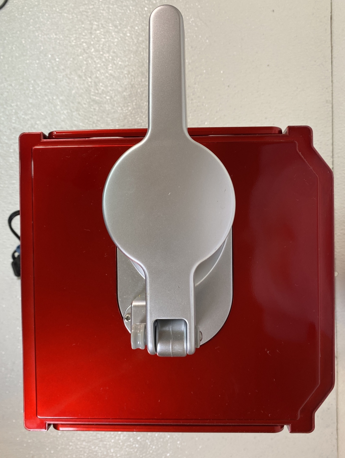 Waring Pro Snow Cone Maker with Original Measuring Scoop and Cups New Condition
