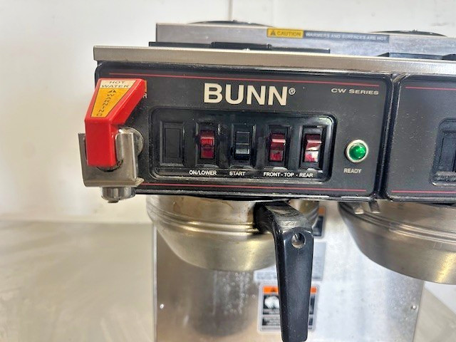 «BUNN CWTF4/2,TWIN»POUR OVER OR DIRECT LINE COFFEE BREWER W/6 WARMERS, 1PH