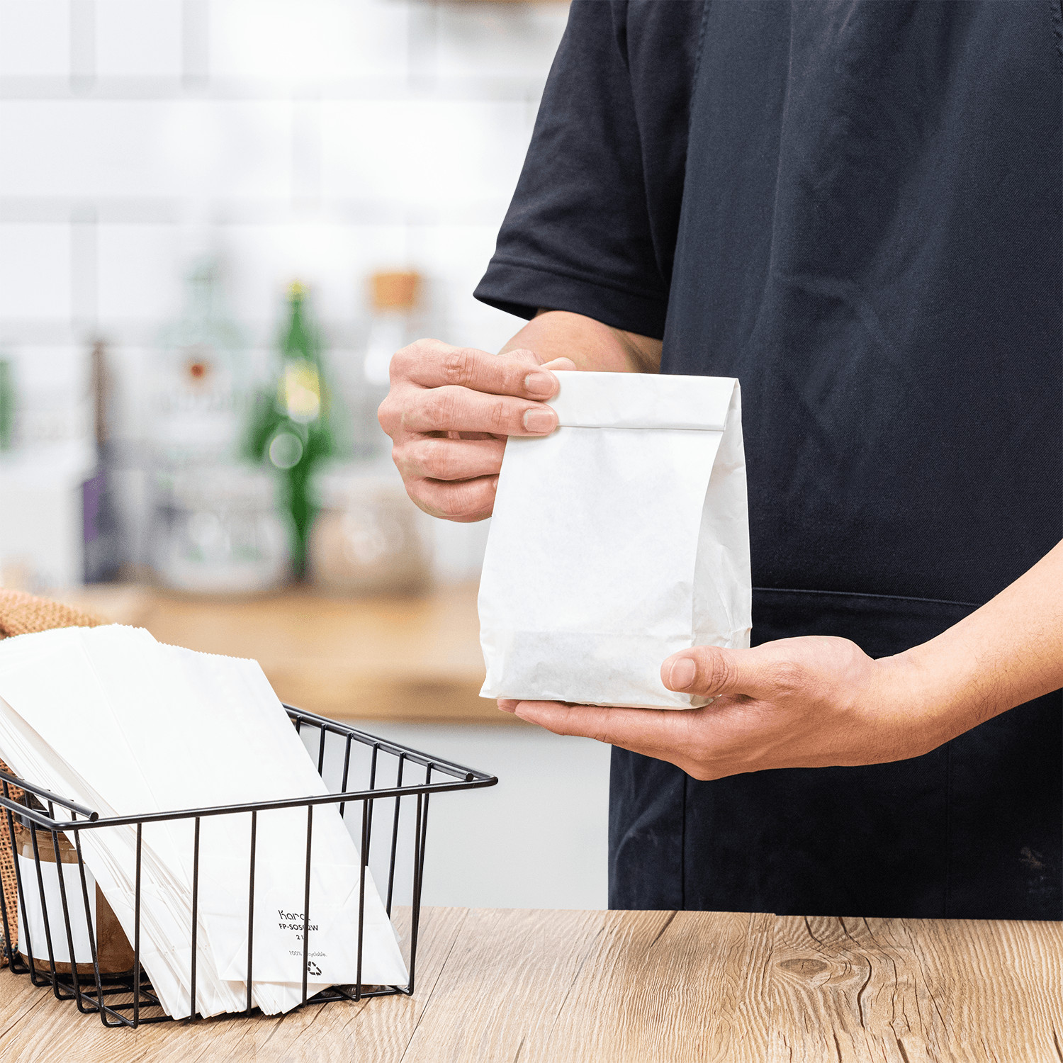 Karat White Paper Bags, 2 lb, 2000 ct – White Paper Grocery & Lunch Bags