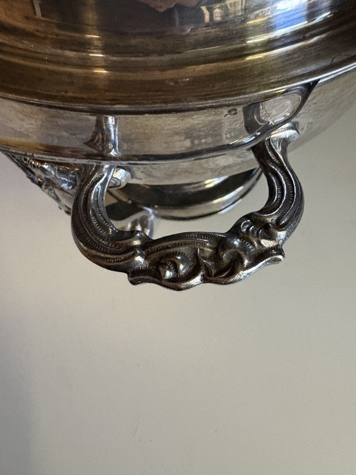 Vtg Silver Plate Warmer Round Chafer Domed Lid Ornamental Rack Handled w/bowl