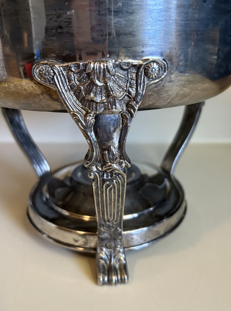 Vtg Silver Plate Warmer Round Chafer Domed Lid Ornamental Rack Handled w/bowl