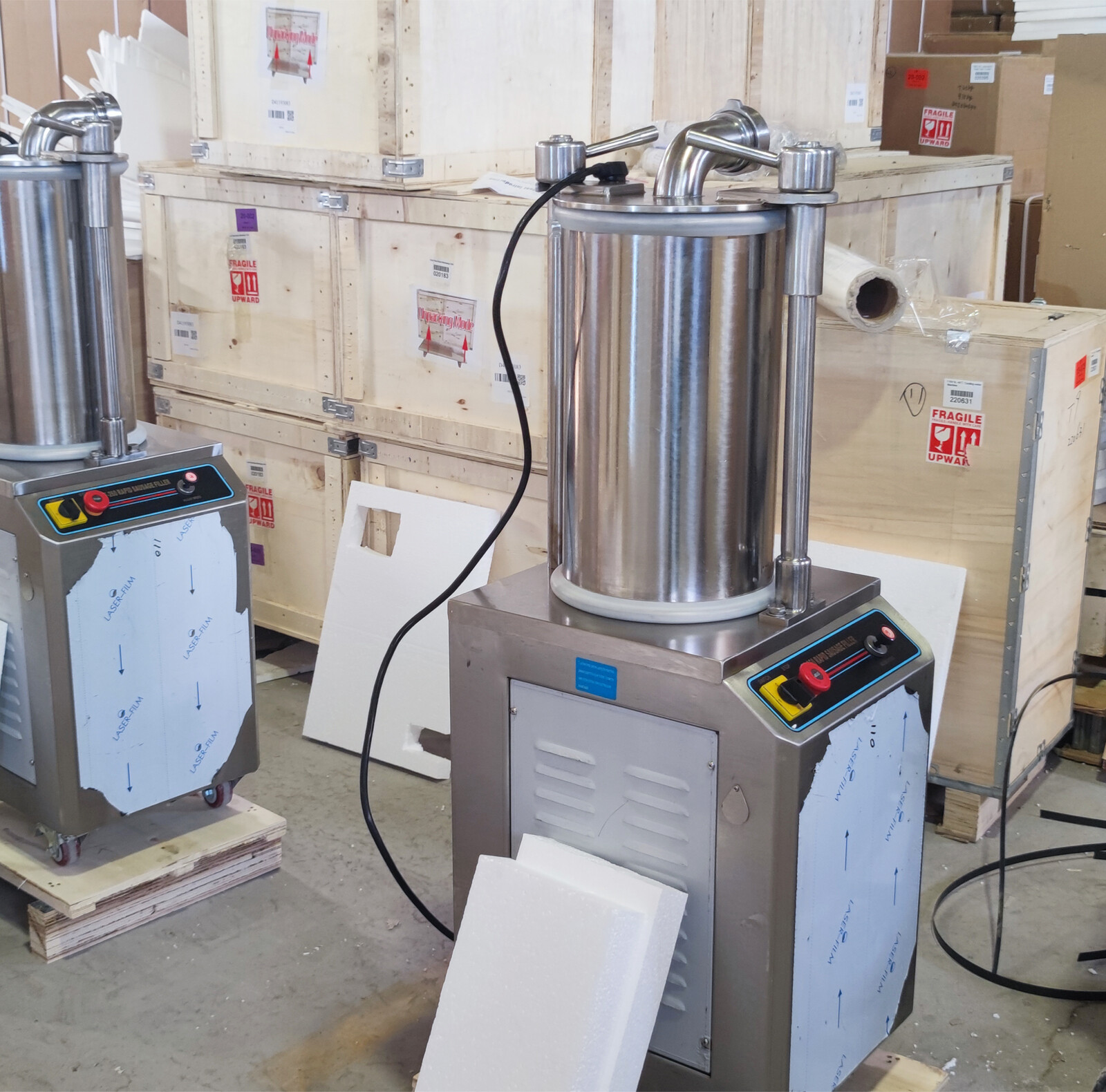 110V1100W Commercial Hydraulic Sausage Stuffer Filler Stainless Steel 26L SF-260