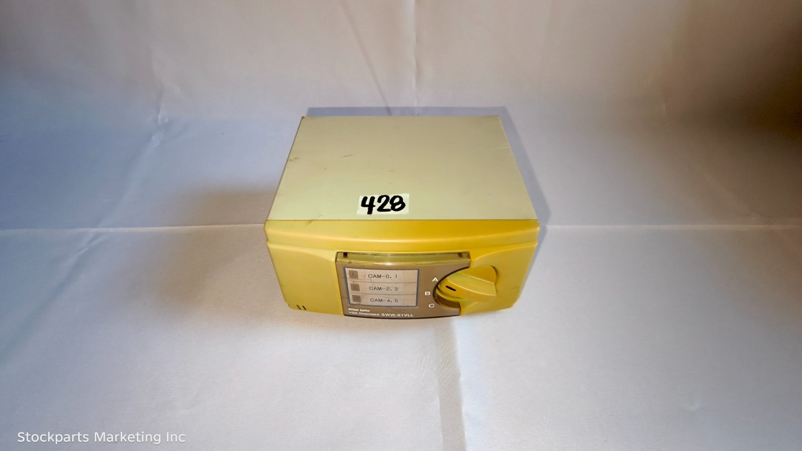 Sanwa Supply SWW-31VLL SWW31VLL VGA Changer 30 Days Warranty Fast Shipping