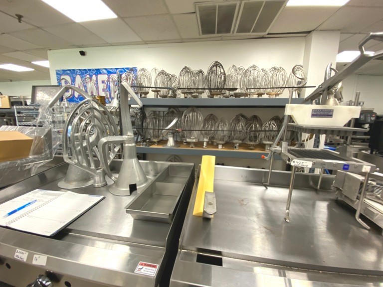 Mixer Attachment/Hobart Original Bowl SCRAPER V-1401-80-NSF8 / 140 Quart /New