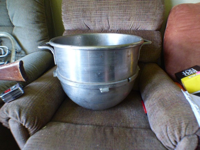 Hobart VMLH-40 40 QT Quart Stainless Steel Mixing Bowl