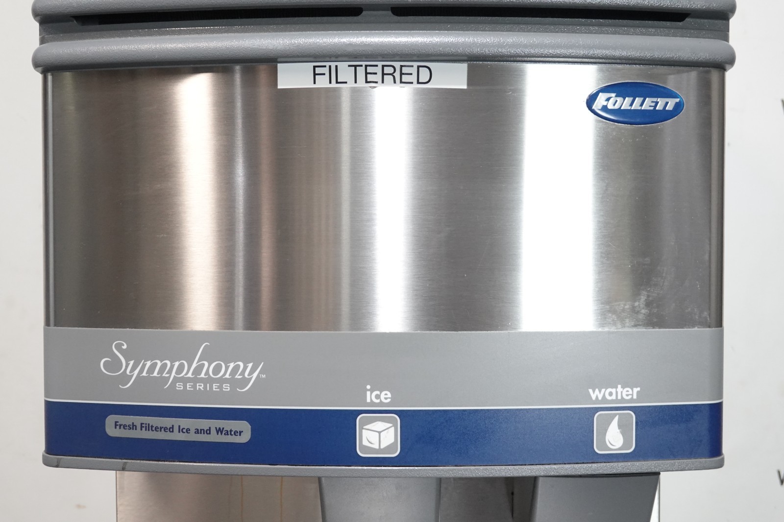 FOLLET 400 LBS AIR COOLED ICE MAKER/WATER DISPENSER (CHEWABLE ICE) MODEL 25CT400