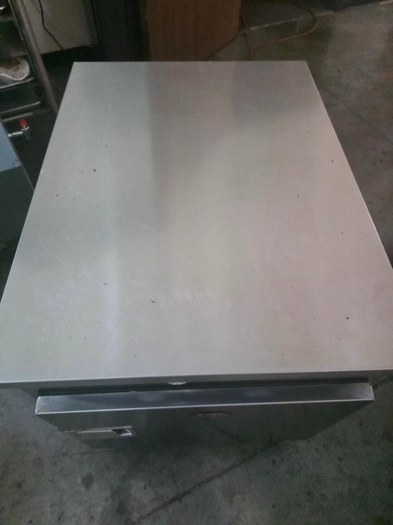 FWE HLC-1826-4P Countertop Insulated Stationary Heated Cabinet 4 Pan 120V Analog