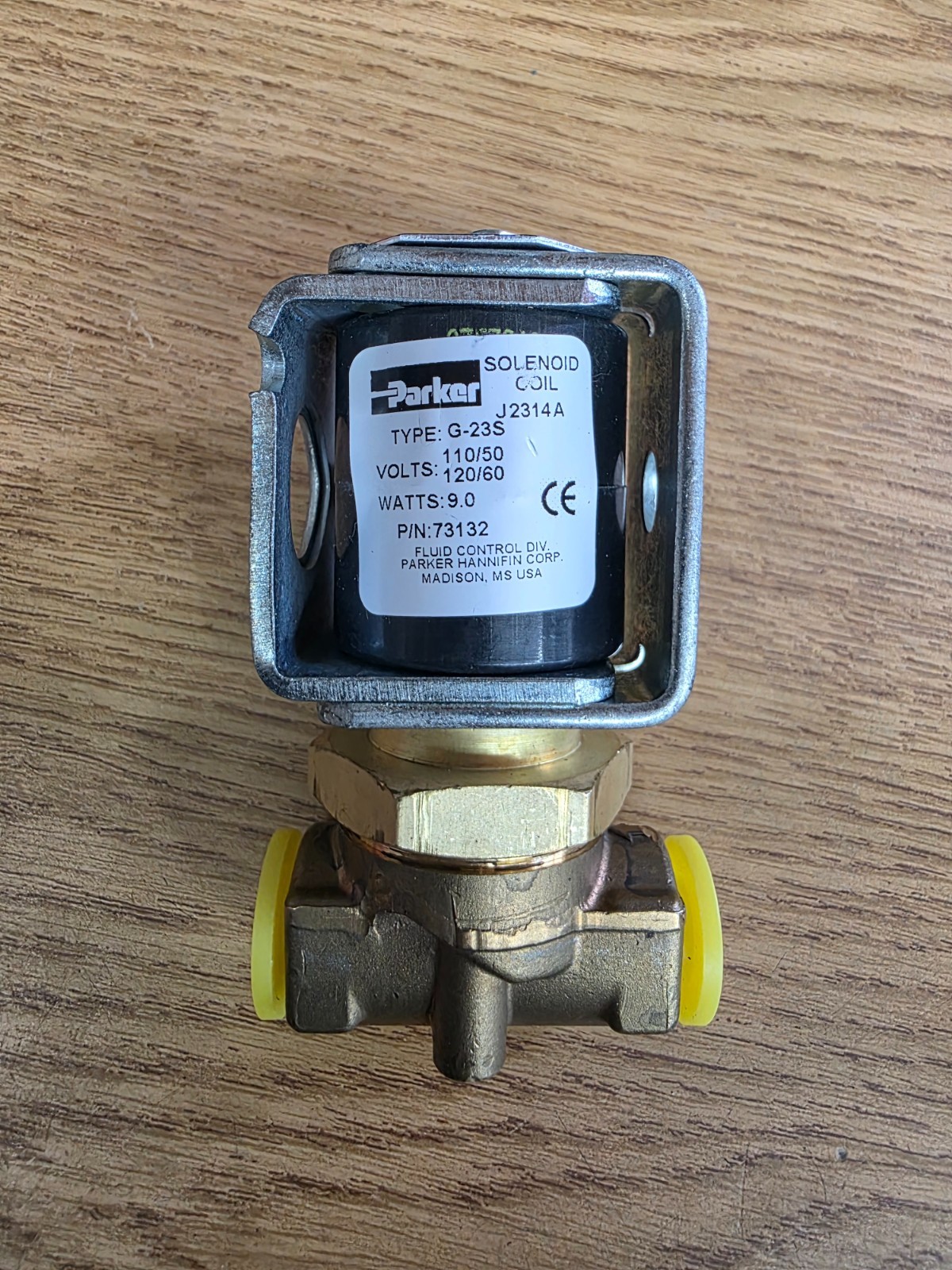 Parker 73132 G-23S 1/4″ 9W 2-Way General-Purpose Solenoid Coil and Valve 120V AC